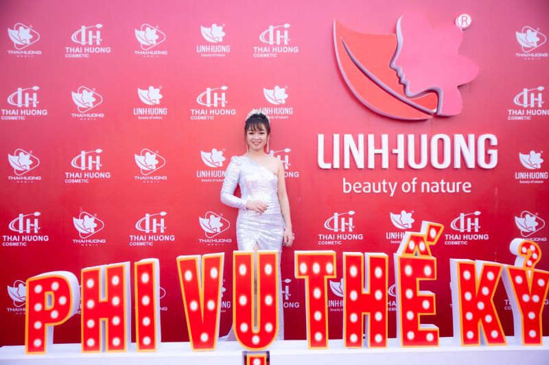 Doanh nhân Đinh Thị Thu Phương – viên ngọc sáng của hệ thống NPP Trần Thị Thu Hằng