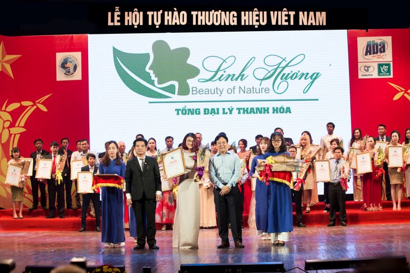 Mỹ phẩm thiên nhiên Linh Hương đạt nhiều giải thưởng lớn trong chương trình " tự hào thương hiệu Việt Nam "